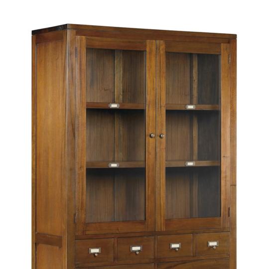 vitrines klasszikus gyarmati szekreny elegans polgari talalo uveges mediterran butor konyha nappali minosegi tomorfa skaninav butor egyedi nappali konyha etkezo butorok lameridiana vintage.jpg